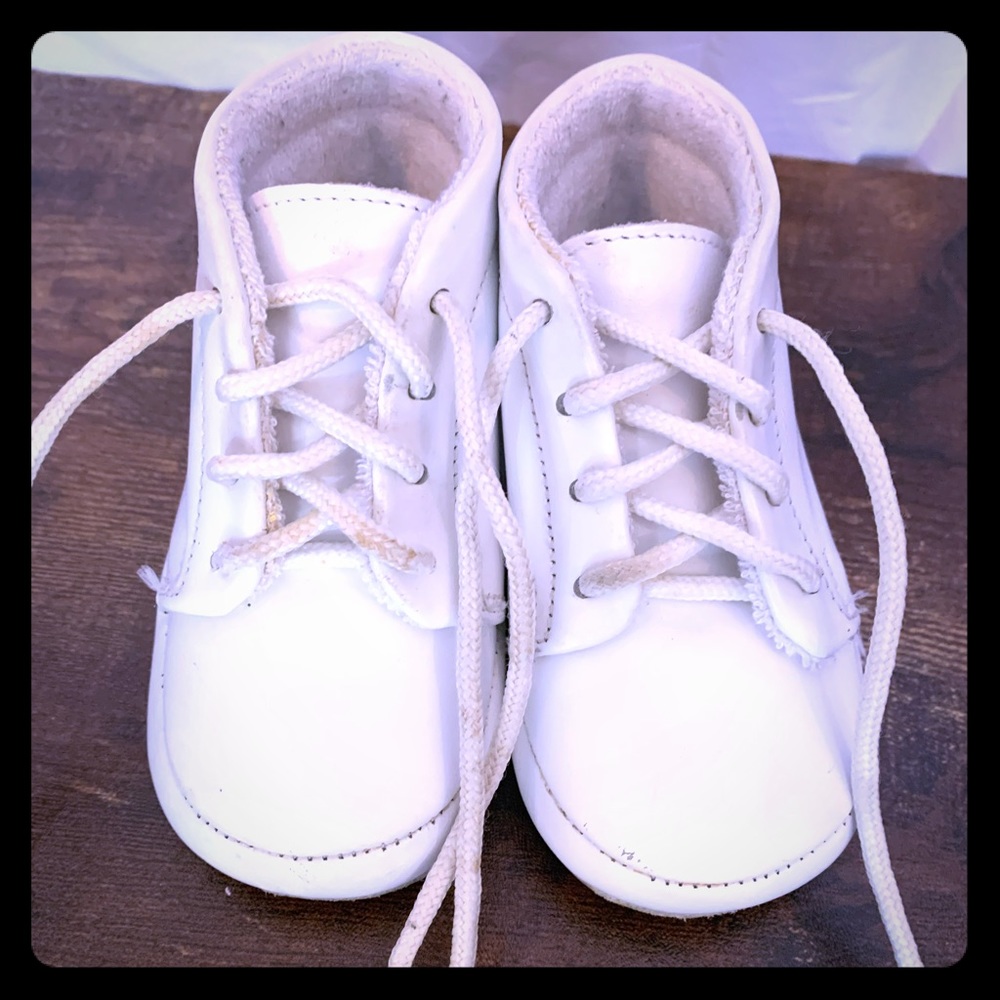 Baby white leather boots